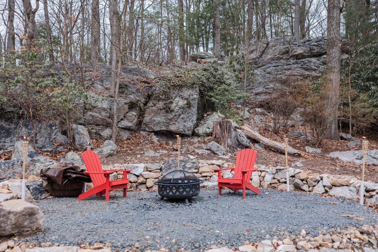 Cowry Acres - 11 Acre Enchanted Retreat, Hot Tub 纽霍普 外观 照片