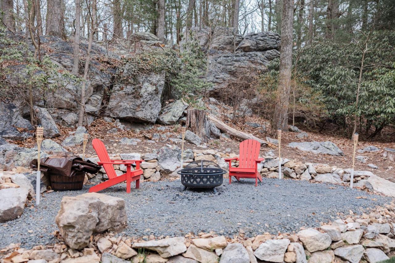 Cowry Acres - 11 Acre Enchanted Retreat, Hot Tub 纽霍普 外观 照片